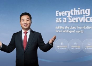Zhang Ping'an,  CEO of Huawei Cloud, outlined the company's "Go Cloud, Go Global" ecosystem plan.