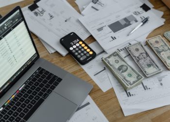 Photo by Tima Miroshnichenko: https://www.pexels.com/photo/banknotes-and-calculator-on-table-6694543/