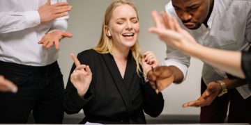 Photo by Yan Krukau: https://www.pexels.com/photo/business-people-having-discussion-in-a-meeting-7640801/