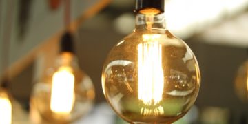 Photo by Burak The Weekender: https://www.pexels.com/photo/lighted-light-bulb-in-selective-focus-photography-45072/
