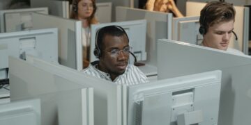 Photo by Tima Miroshnichenko: https://www.pexels.com/photo/people-working-in-the-office-5453811/